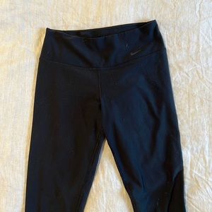Nike 3/4 cropped leggings dri-fit